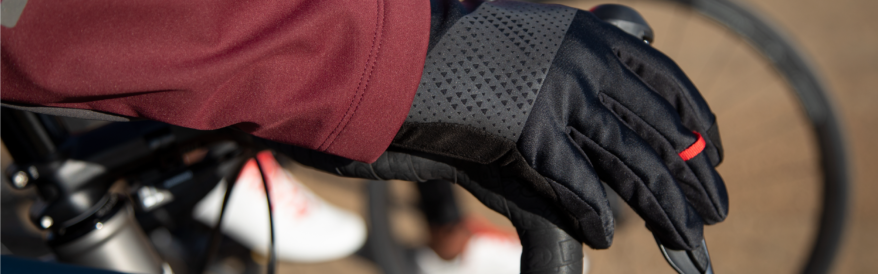 Premium Men's Cycling Gloves for All Seasons