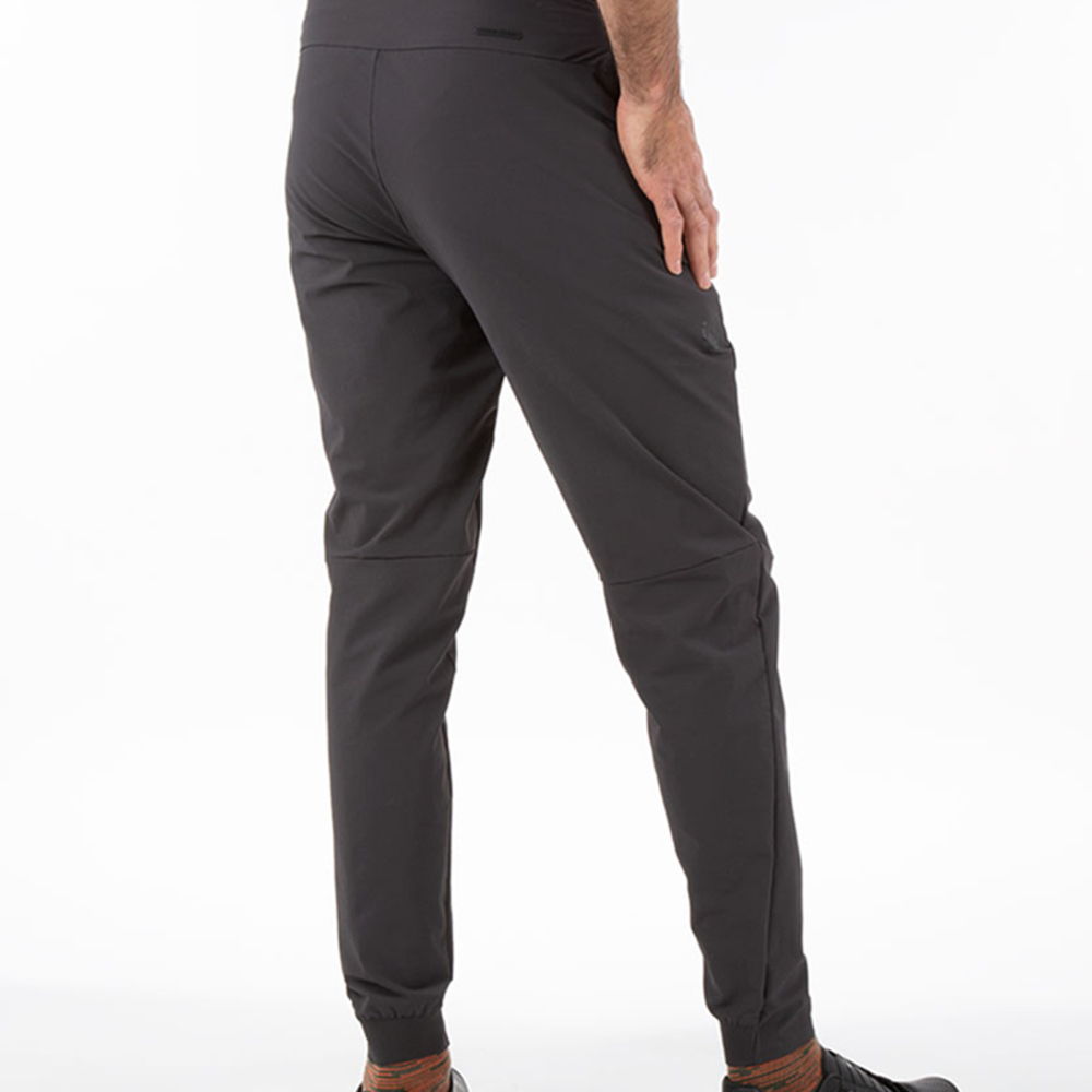 PEARL iZUMi Introduces New Winter MTB Pants and Additions to the